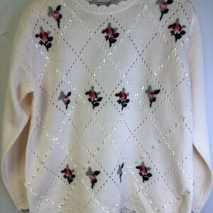 Vintage Floral Ivory Knit Sweater  Embroidered Cottagecore M